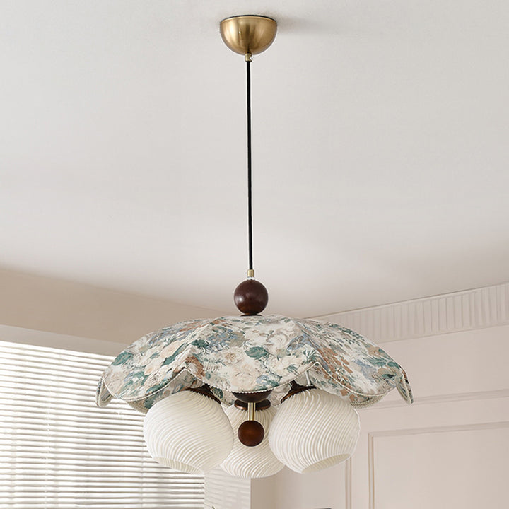 Traditional French Solid Wood Iron Fabric PLA Flower-Shaped 3-Light Pendant Light For Living Room