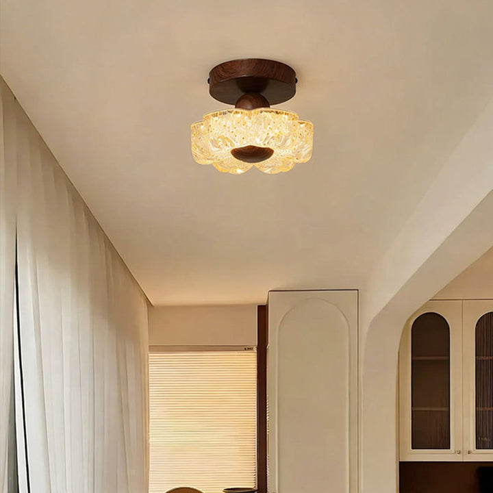 Traditionelle halbbündige LED-Deckenleuchte in Blütenblattform aus Eisen und Kunstharz im französischen Stil für Flur &amp; Eingangsbereich 