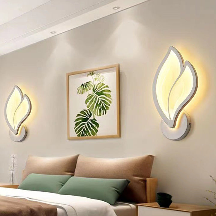 Modern Art Deco Acrylic Aluminum Iron Petal LED Wall Sconce Lamp For Bedroom &amp; Living Room
