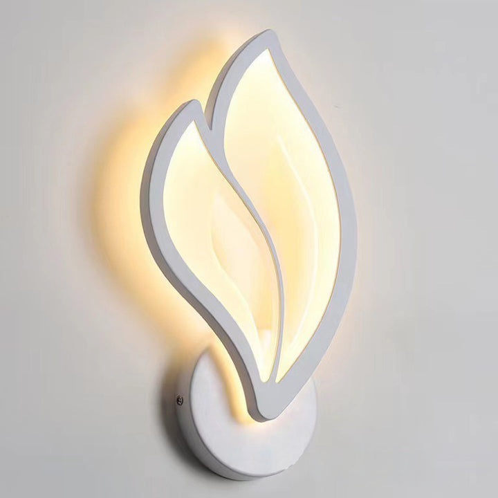 Modern Art Deco Acrylic Aluminum Iron Petal LED Wall Sconce Lamp For Bedroom &amp; Living Room