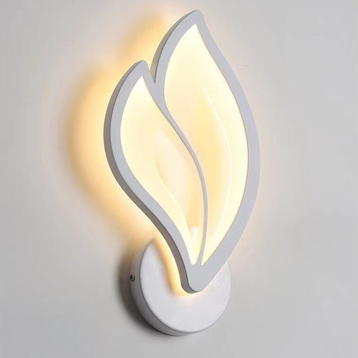 Modern Art Deco Acrylic Aluminum Iron Petal LED Wall Sconce Lamp For Bedroom &amp; Living Room