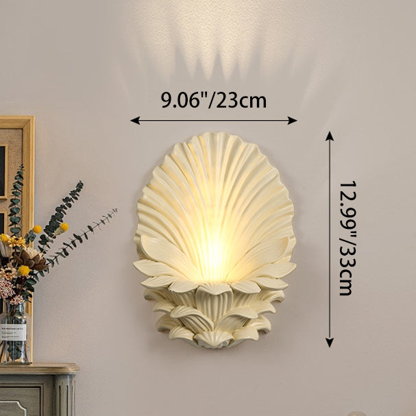 Applique murale 1 lumière en résine, verre, métal et coquille sculptée de style vintage traditionnel pour chambre et salon 