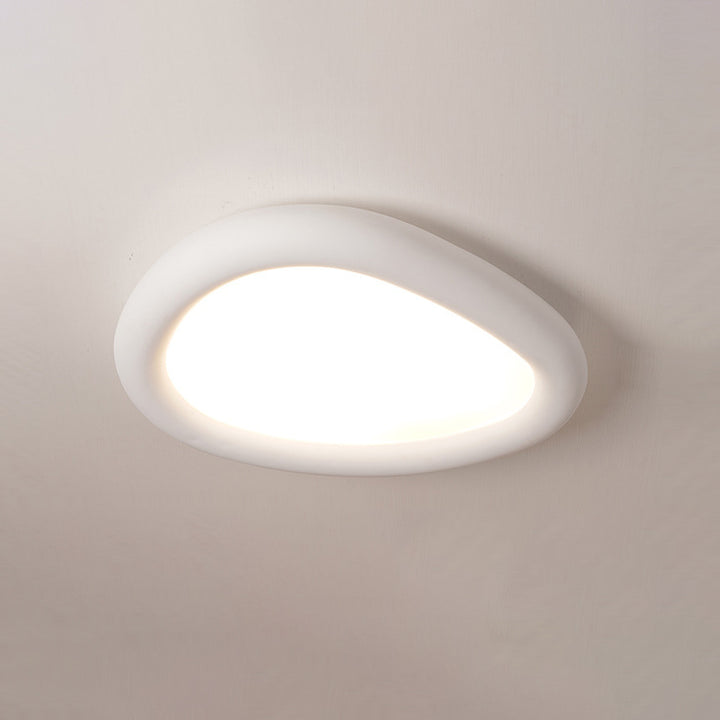Modern Minimalist Diffuser Panel Resin Iron Pebble-Shaped LED Flush Mount Ceiling Light For Bedroom &amp; Living Room