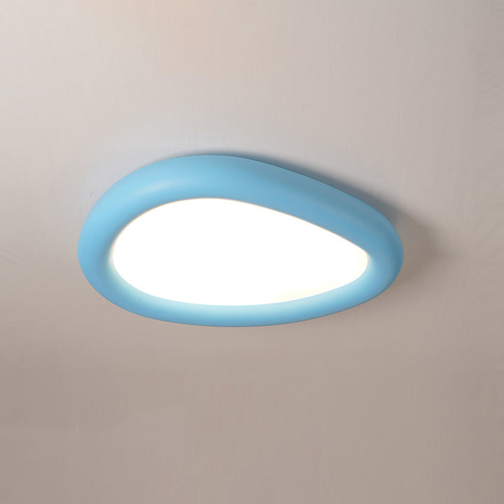Modern Minimalist Diffuser Panel Resin Iron Pebble-Shaped LED Flush Mount Ceiling Light For Bedroom &amp; Living Room