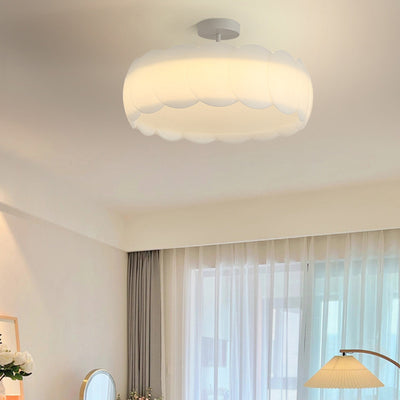 Zeitgenössische kreative Metall-PE-Rundwelle LED-Deckenleuchte für Schlafzimmer & Wohnzimmer 