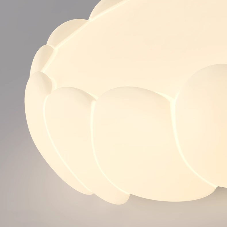 Luz de techo empotrada LED redonda de burbuja de crema de hierro PE creativa contemporánea para dormitorio y sala de estar 