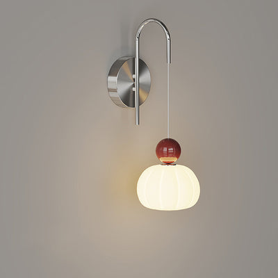 Lámpara de pared LED con forma de calabaza de hierro PE escandinavo contemporáneo para dormitorio y sala de estar 