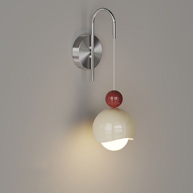 Lámpara de pared LED con forma de calabaza de hierro PE escandinavo contemporáneo para dormitorio y sala de estar 