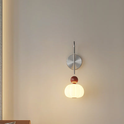 Lámpara de pared LED con forma de calabaza de hierro PE escandinavo contemporáneo para dormitorio y sala de estar 