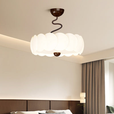 Moderne minimalistische PE-Eisen gebogene runde LED-Deckenleuchte für Schlafzimmer und Wohnzimmer 
