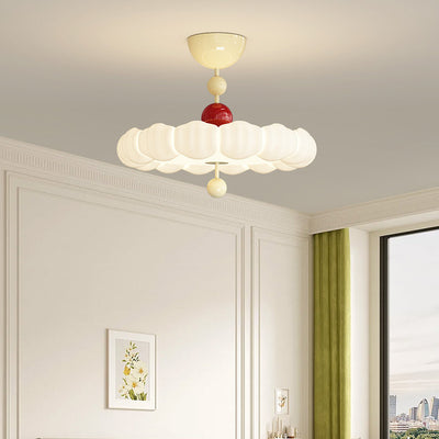 Zeitgenössische skandinavische PE Eisen Cremefarbene Gewellte Kürbis Runde LED Halbeinbau-Deckenleuchte für Schlafzimmer & Wohnzimmer 