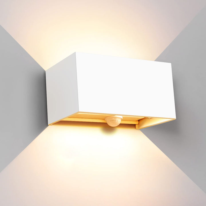 Moderne minimalistische rechteckige LED-Wandleuchte aus Aluminium für den Außenbereich 