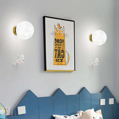 Moderne Art Deco PLA Harz Eisen Astronaut Planet Design 1-Licht Wandleuchte für Schlafzimmer & Wohnzimmer 