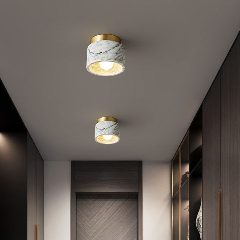 Zeitgenössische skandinavische Marmor-Metall-Rundzylinder 1-Licht Halbeinbau-Deckenleuchte für das Wohnzimmer 