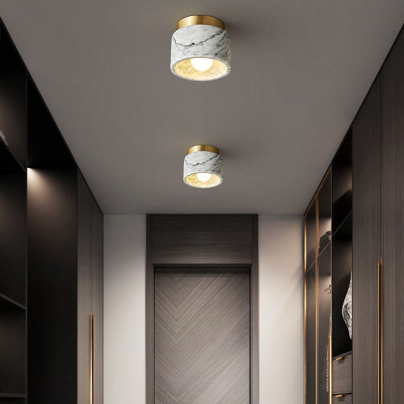 Zeitgenössische skandinavische Marmor-Metall-Rundzylinder 1-Licht Halbeinbau-Deckenleuchte für das Wohnzimmer 