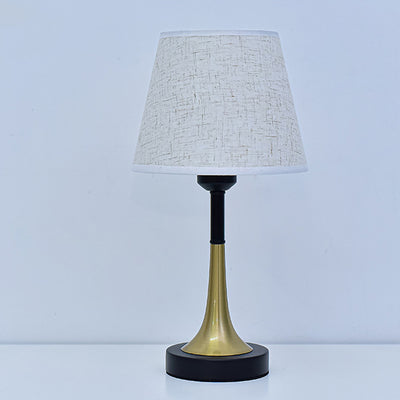 Zeitgenössische skandinavische Stoff-Metall-Ventilator-förmige runde Zylinder-LED-Tischlampe für das Schlafzimmer 