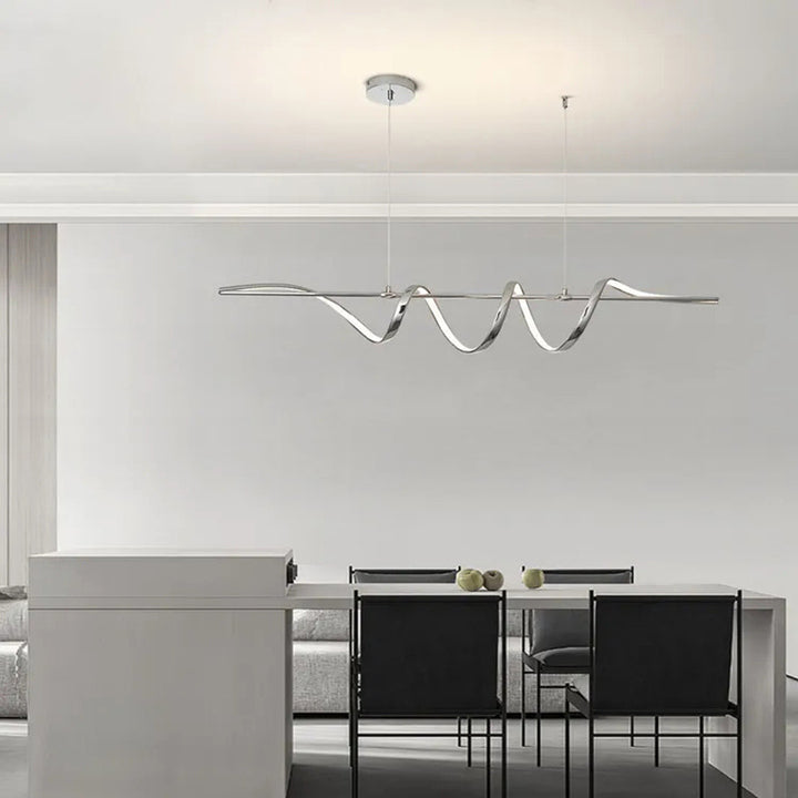 Zeitgenössischer kreativer Aluminium-PVC-gebogener linearer LED-Kronleuchter-Insel-Licht für das Esszimmer 
