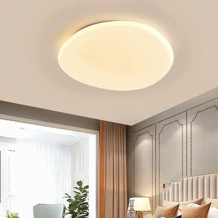 Plafonnier LED moderne minimaliste en métal et acrylique en forme de galet pour chambre 