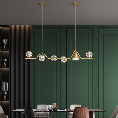 Candelabro lineal LED cónico de latón y cristal escandinavo contemporáneo para comedor 