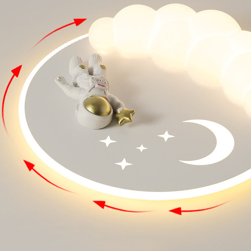 Moderne Art Deco Acryl Eisen Astronaut Meerjungfrau Engel Runde LED Deckenleuchte für Schlafzimmer 
