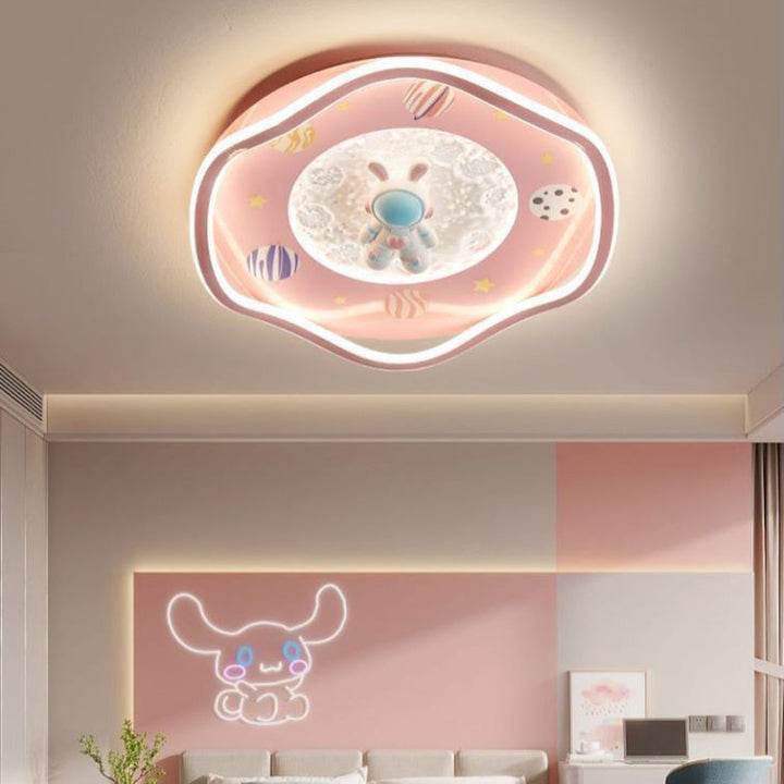 モダンアールデコキッズシリコン樹脂鉄製宇宙飛行士惑星型ラウンドLEDフラッシュマウント天井灯ベッドルーム用 