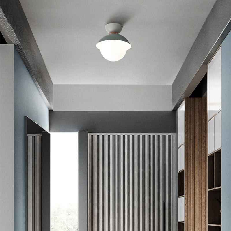 Zeitgenössische skandinavische Glas-Eisen-Schalenförmige runde 1-Licht-Halbeinbau-Deckenleuchte für Schlafzimmer &amp; Wohnzimmer 