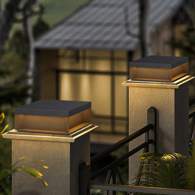 Lumière extérieure LED carrée moderne minimaliste en acier inoxydable et verre dépoli pour jardin 