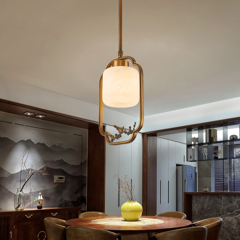 Traditionelle chinesische Messing-Glas-Alabaster-zylindrische Vogel-1-Licht-Pendelleuchte für das Wohnzimmer 