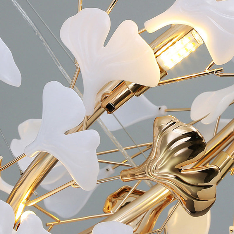 Zeitgenössischer kreativer Acryl-Aluminium-Ginkgo-Zweig 10/12/15-Licht-Kronleuchter für das Schlafzimmer 