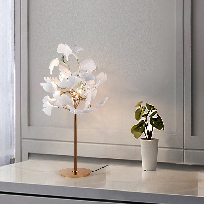 Lampe de table ronde à 4 lumières en porcelaine de fer traditionnelle française avec feuille de ginkgo pour salon 
