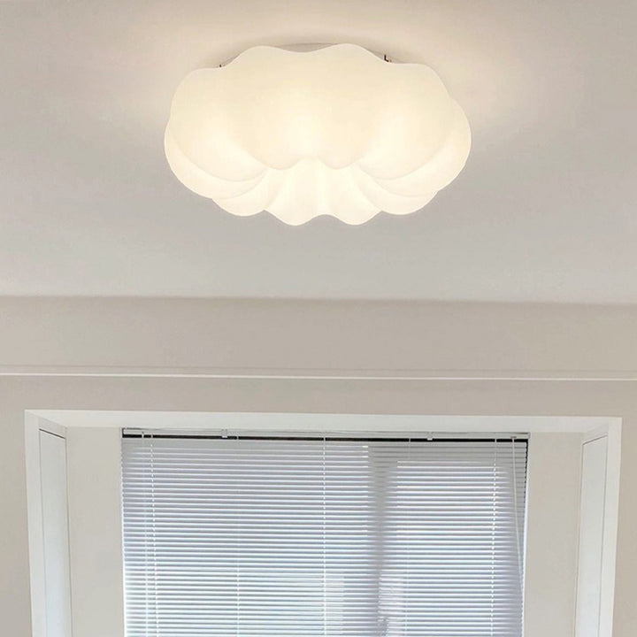 Moderne minimalistische PE-Eisen-Wolkenform runde LED-Deckenleuchte für das Schlafzimmer 