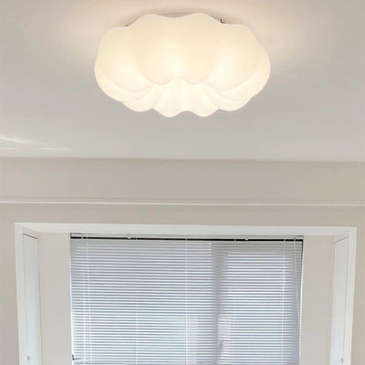 Moderne minimalistische PE-Eisen-Wolkenform runde LED-Deckenleuchte für das Schlafzimmer 