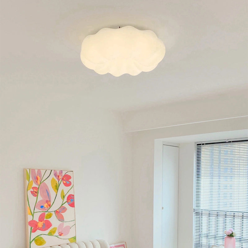 Moderne minimalistische PE-Eisen-Wolkenform runde LED-Deckenleuchte für das Schlafzimmer 
