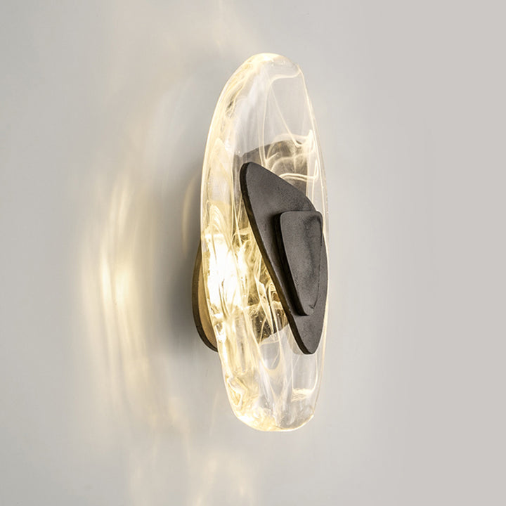 Applique murale LED en verre créatif contemporain en fer triangulaire ovale pour chambre 