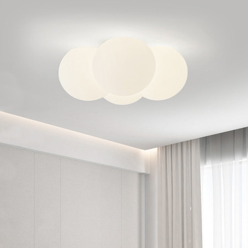 Plafonnier LED en forme de nuage en métal PVC minimaliste moderne pour chambre 