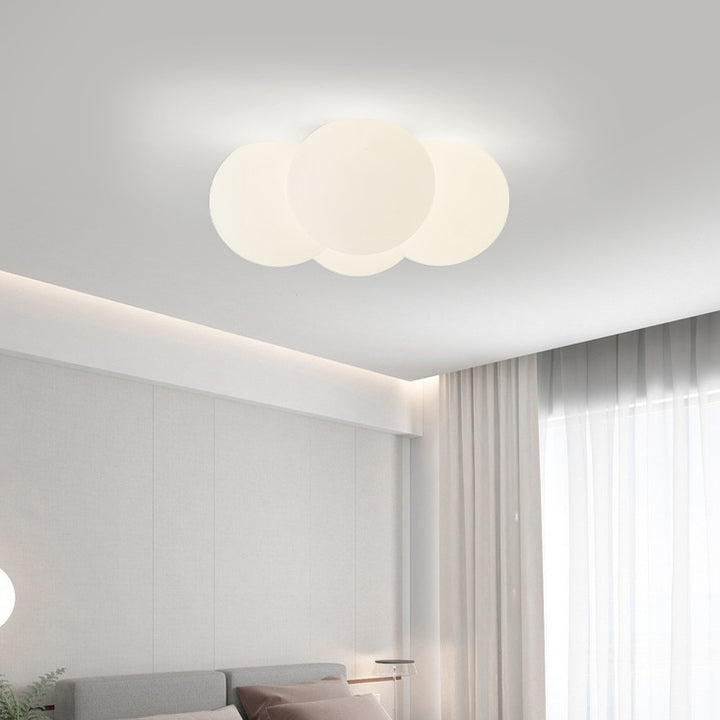 Plafonnier LED en forme de nuage en métal PVC minimaliste moderne pour chambre 