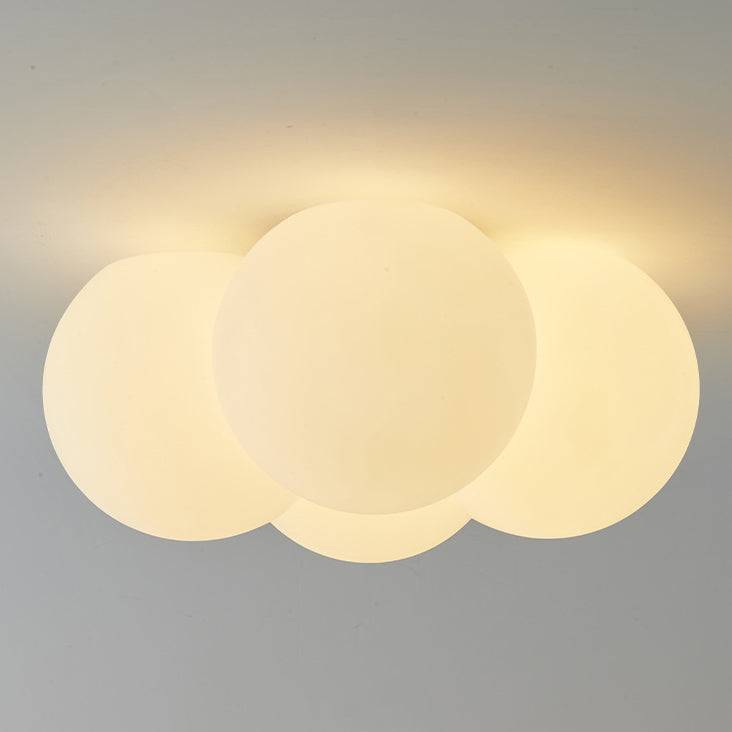 ضوء سقف مثبت بمصباح LED على شكل سحابة معدنية PVC حديثة وبسيطة لغرفة النوم 