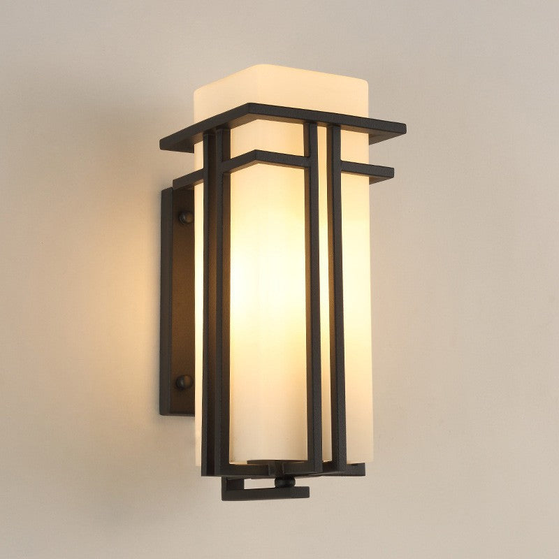 Zeitgenössische industrielle Glas-Eisen-Rechteckige 1-Licht-Wandleuchte für Wohnzimmer 