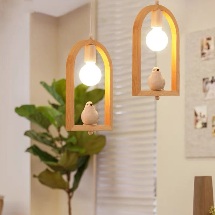Tradicional Lámpara Colgante de 1 Luz con Madera de Caucho, Hierro y Vidrio en Forma de Ángel y Pájaro para Sala de Estar 