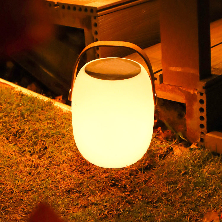 Lumière LED solaire extérieure en acrylique PE créative contemporaine en forme de tonneau pour jardin et camping 
