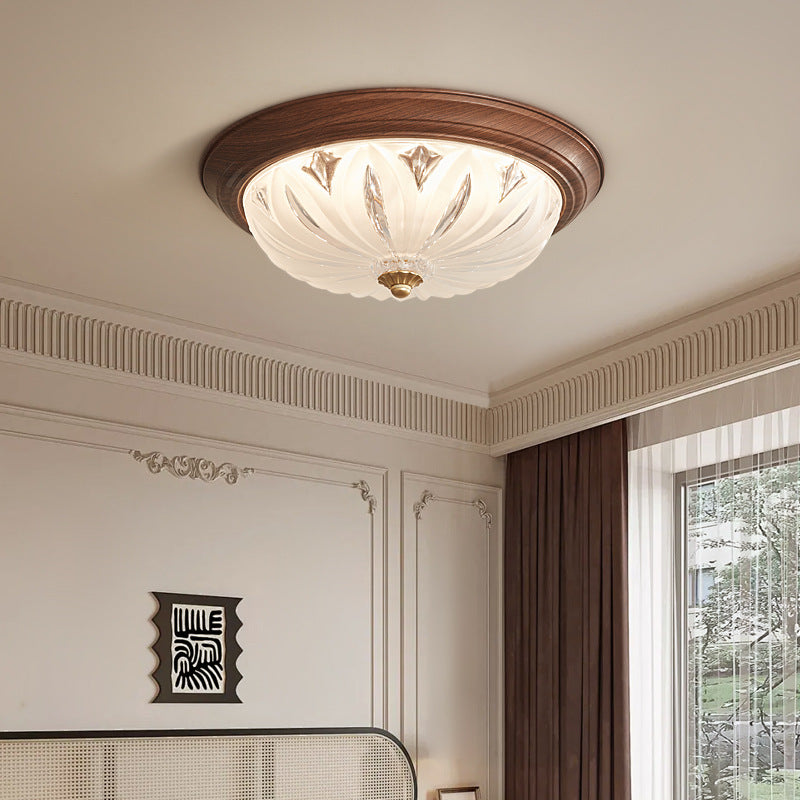 Plafonnier LED semi-dôme texturé en fer et verre chinois traditionnel pour chambre 