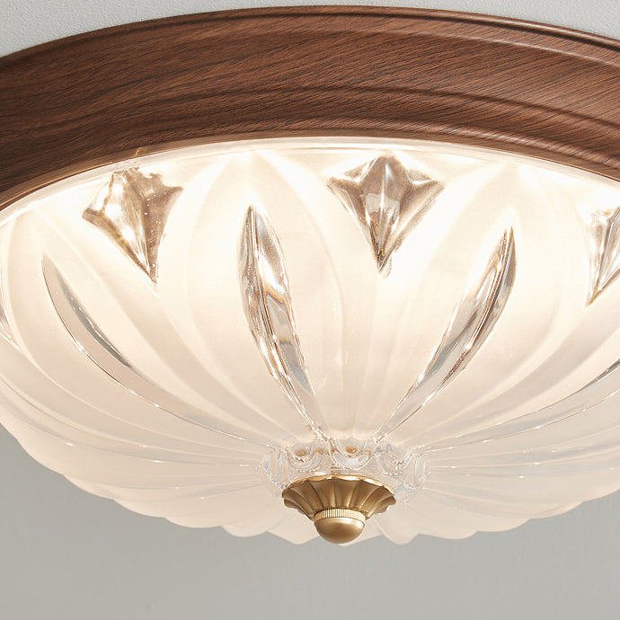 Plafonnier LED semi-dôme texturé en fer et verre chinois traditionnel pour chambre 