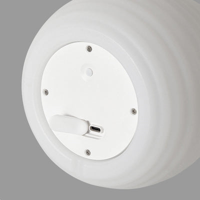 Lumière extérieure LED ronde portable en ABS PE créative contemporaine avec poignée pour patio extérieur 