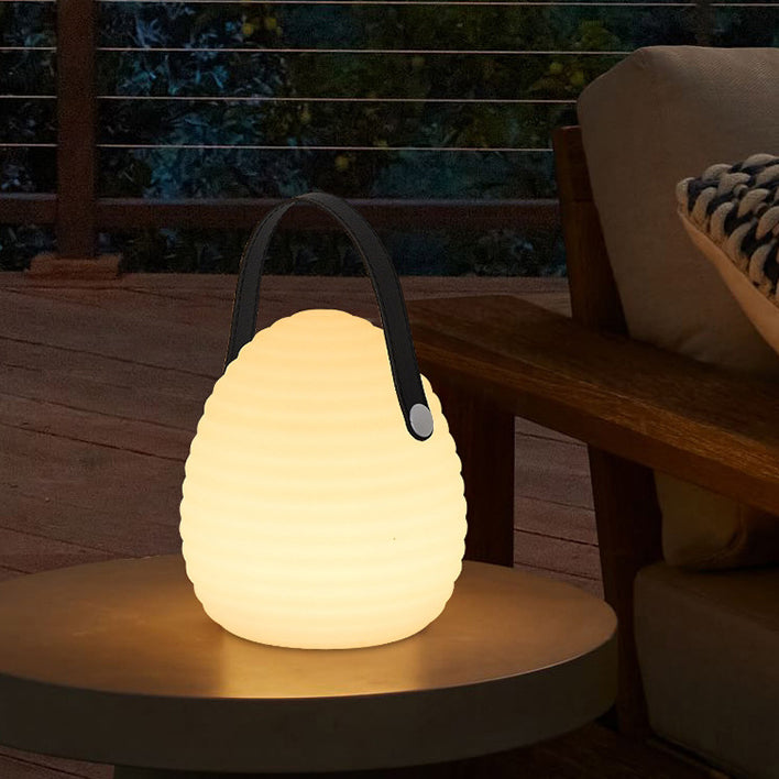 Lumière extérieure LED ronde portable en ABS PE créative contemporaine avec poignée pour patio extérieur 