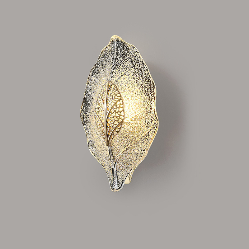 Moderne kreative 1-flammige Wandleuchte in Blattform aus Aluminium, Glas und Karbonstahl für das Wohnzimmer 