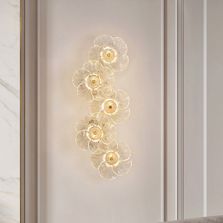 Traditionelle runde LED-Wandleuchte aus Metall und Glas im französischen Stil mit Blumenmotiv fürs Wohnzimmer 