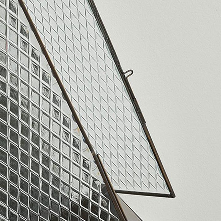 Contemporary Scandinavian Copper Glass Diamond Square 1/2 Light Wall Sconce Lamp For Outdoor Patio