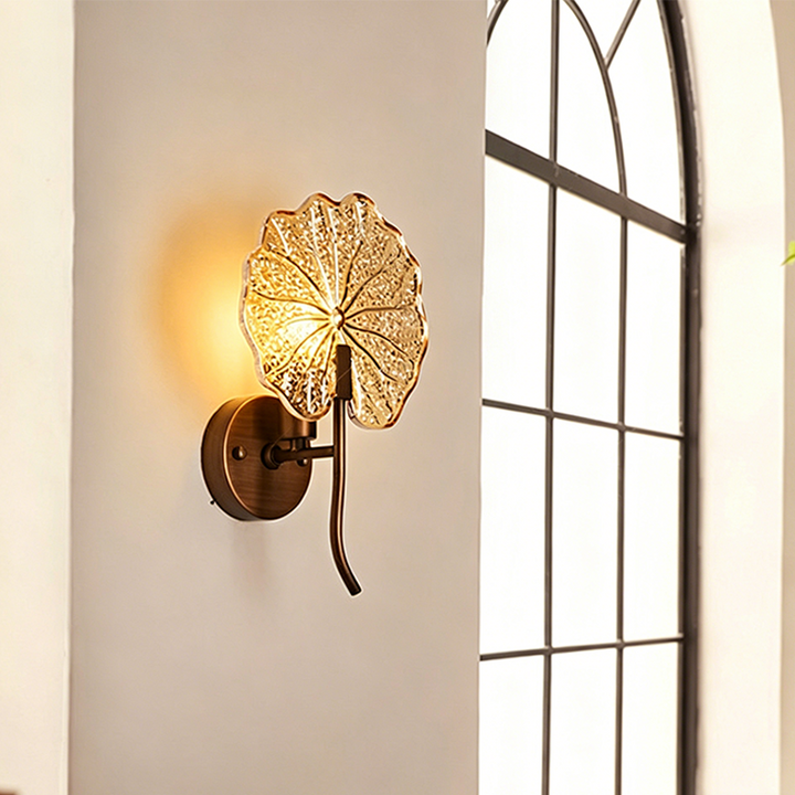 Traditional French Iron Glass Lotus Leaf Round 1-Light Wall Sconce Lamp For Living Room
