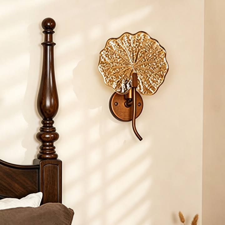 Traditional French Iron Glass Lotus Leaf Round 1-Light Wall Sconce Lamp For Living Room