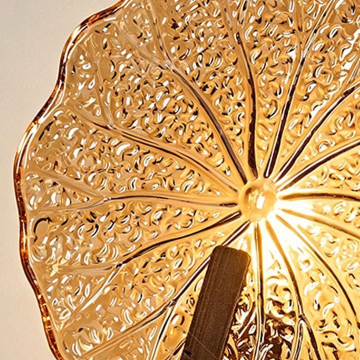 Traditional French Iron Glass Lotus Leaf Round 1-Light Wall Sconce Lamp For Living Room